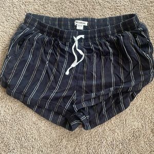 💕EUC Billabong Road Trippin’ Shorts Size Large💕